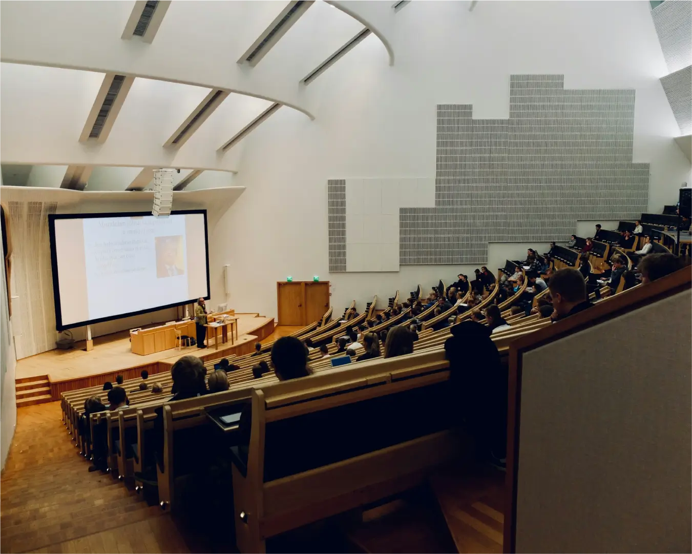 Gebäudeautomation bei Bildungseinrichtungen, KNX in der Universität